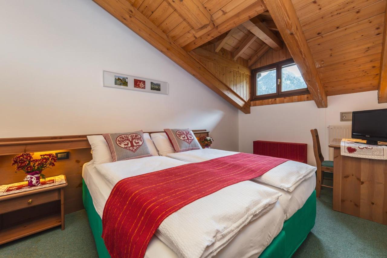Cadria Nature&Bike Hotel Lenzumo di Concei Buitenkant foto