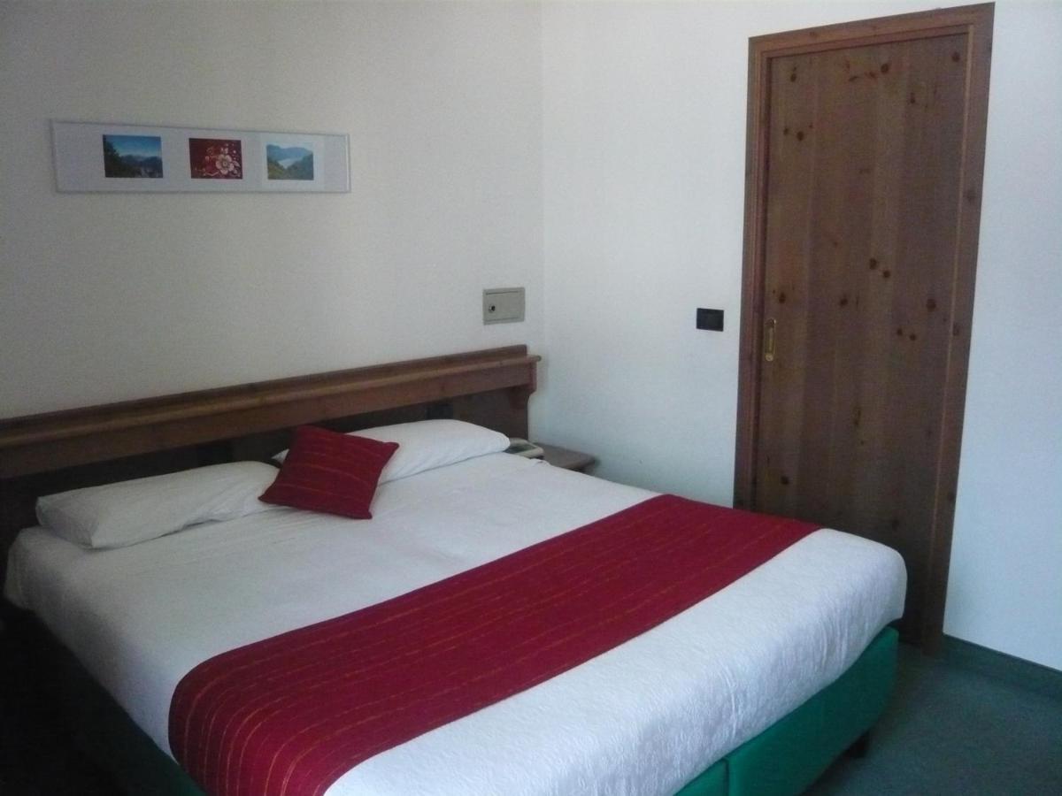 Cadria Nature&Bike Hotel Lenzumo di Concei Buitenkant foto